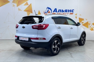 KIA SPORTAGE S