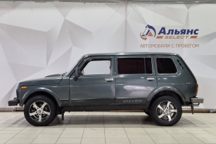 LADA 2131 (4X4)