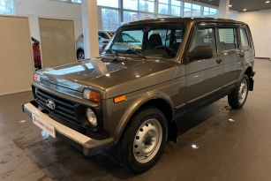 LADA 2131 (4X4)