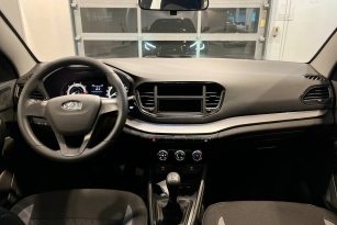 LADA VESTA