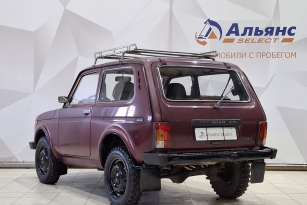 ВАЗ 2121 (4X4)