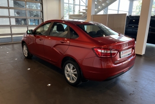 LADA VESTA