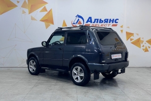 LADA 2121 (4X4)