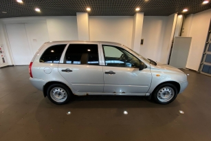 LADA KALINA