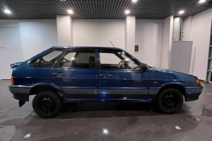 LADA 2114