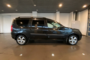 LADA LARGUS