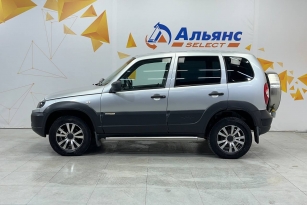 CHEVROLET NIVA