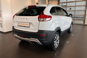 LADA XRAY