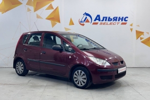 MITSUBISHI COLT