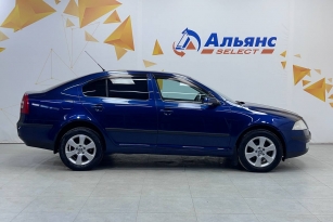 SKODA OKTAVIA