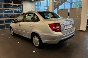 LADA GRANTA