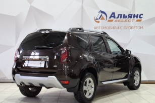 RENAULT DUSTER