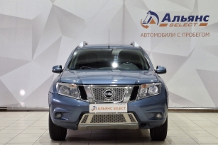 NISSAN TERRANO