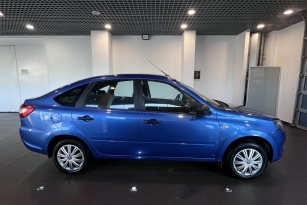 LADA GRANTA