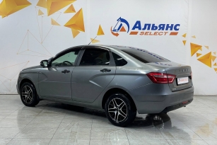 LADA VESTA