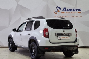 RENAULT DUSTER