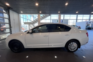 SKODA OKTAVIA