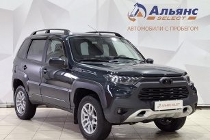 LADA NIVA TRAVEL