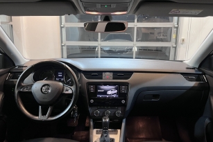 SKODA OKTAVIA