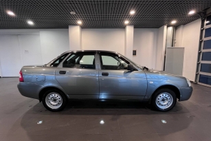LADA PRIORA