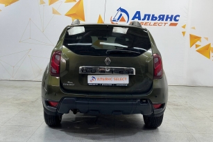 RENAULT DUSTER