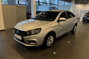 LADA VESTA