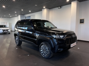 LADA NIVA TRAVEL