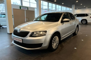 SKODA OKTAVIA