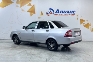 LADA PRIORA