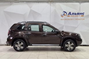 RENAULT DUSTER