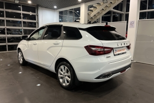 LADA VESTA