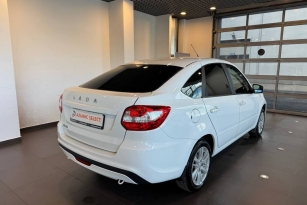 LADA GRANTA