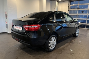 LADA VESTA