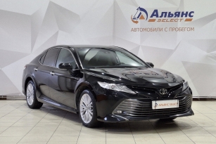 TOYOTA CAMRY