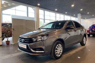 LADA VESTA