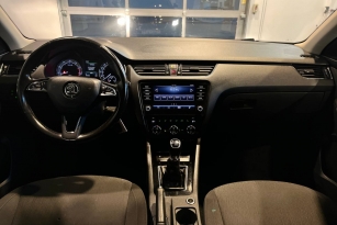 SKODA OKTAVIA