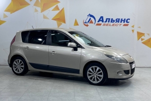 RENAULT SCENIC