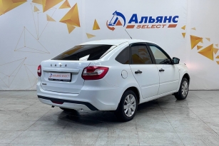 LADA GRANTA
