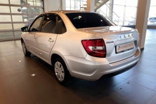 LADA GRANTA