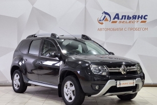 RENAULT DUSTER