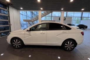 LADA VESTA