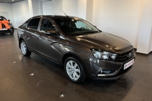 LADA VESTA
