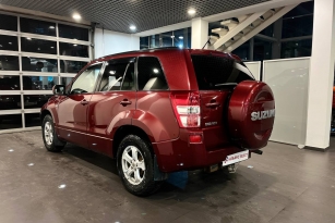 SUZUKI GRAND VITARA
