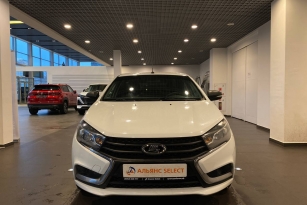 LADA VESTA