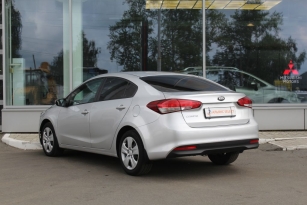 KIA CERATO