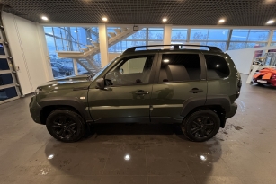 LADA NIVA TRAVEL