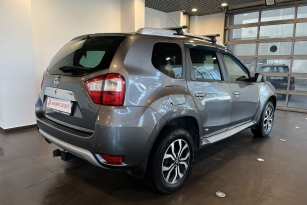NISSAN TERRANO