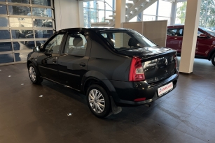 RENAULT LOGAN