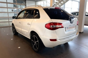 RENAULT KOLEOS