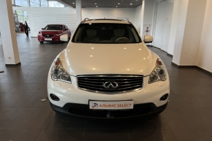 INFINITI QX50
